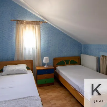 Harmony In Lourdata Holiday home
