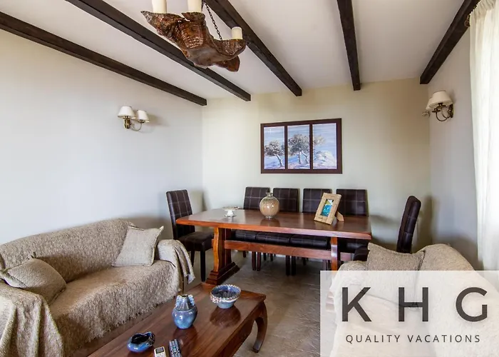 Дом отдыха Harmony In Lourdata